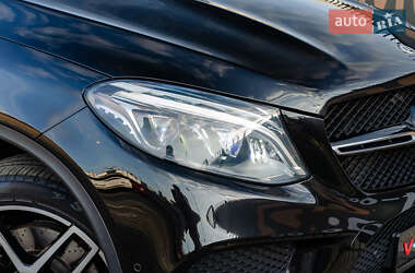 Внедорожник / Кроссовер Mercedes-Benz GLE-Class 2015 в 
