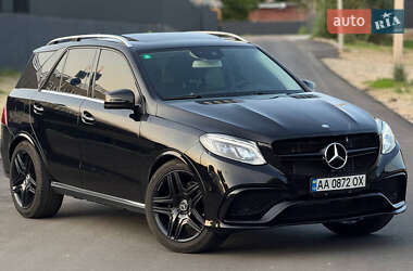 Внедорожник / Кроссовер Mercedes-Benz GLE-Class 2015 в 