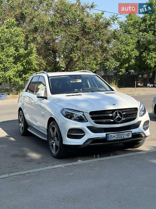 Внедорожник / Кроссовер Mercedes-Benz GLE-Class 2015 в Одессе