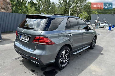 Внедорожник / Кроссовер Mercedes-Benz GLE-Class 2018 в 