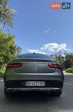Внедорожник / Кроссовер Mercedes-Benz GLE-Class 2015 в 