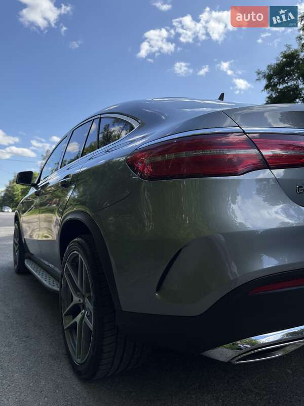Внедорожник / Кроссовер Mercedes-Benz GLE-Class 2015 в Киеве