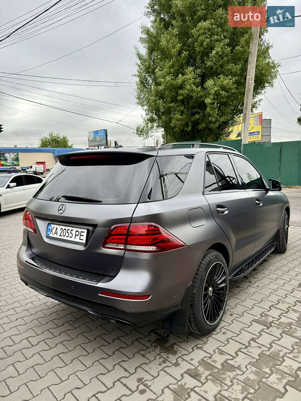 Внедорожник / Кроссовер Mercedes-Benz GLE-Class 2017 в Киеве