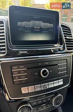 Внедорожник / Кроссовер Mercedes-Benz GLE-Class 2015 в 