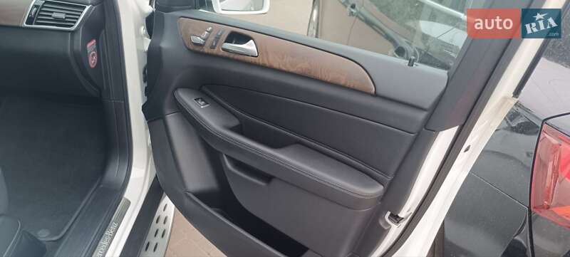 Внедорожник / Кроссовер Mercedes-Benz GLE-Class 2016 в Одессе