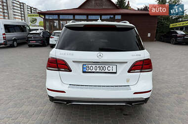 Внедорожник / Кроссовер Mercedes-Benz GLE-Class 2016 в 
