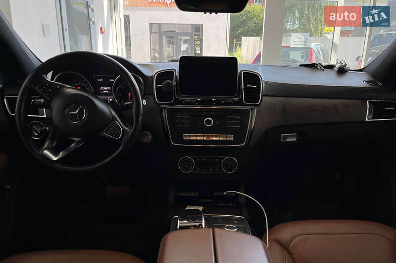 Внедорожник / Кроссовер Mercedes-Benz GLE-Class 2016 в Шептицькому