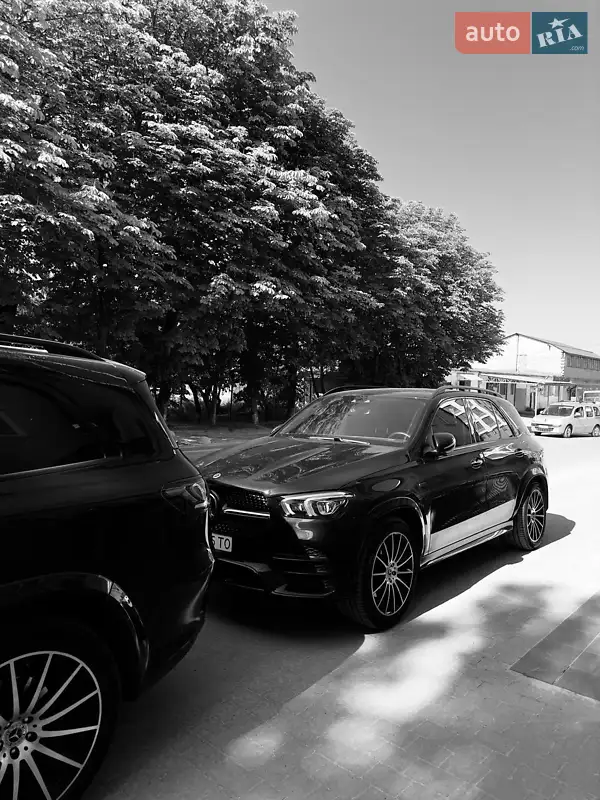 Mercedes-Benz GLE-Class 2021