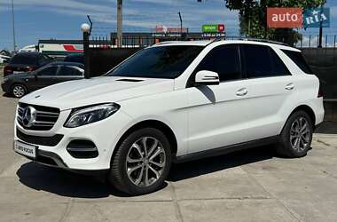 Внедорожник / Кроссовер Mercedes-Benz GLE-Class 2016 в 
