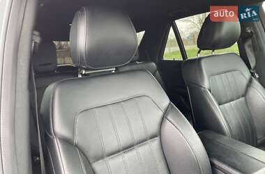 Внедорожник / Кроссовер Mercedes-Benz GLE-Class 2018 в 