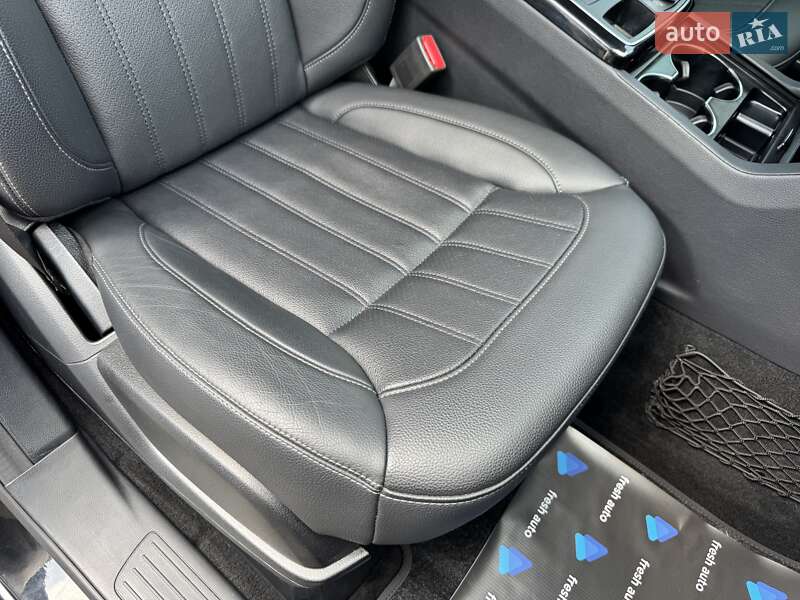 Внедорожник / Кроссовер Mercedes-Benz GLE-Class 2018 в Ровно