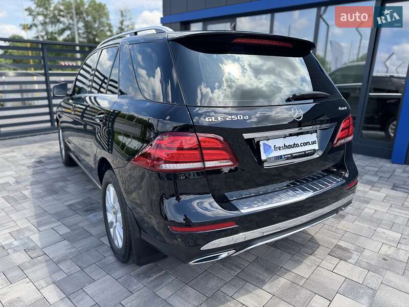 Внедорожник / Кроссовер Mercedes-Benz GLE-Class 2018 в Ровно