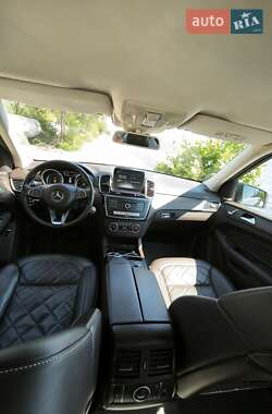 Внедорожник / Кроссовер Mercedes-Benz GLE-Class 2017 в 