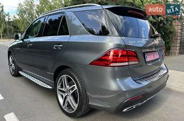 Внедорожник / Кроссовер Mercedes-Benz GLE-Class 2018 в 