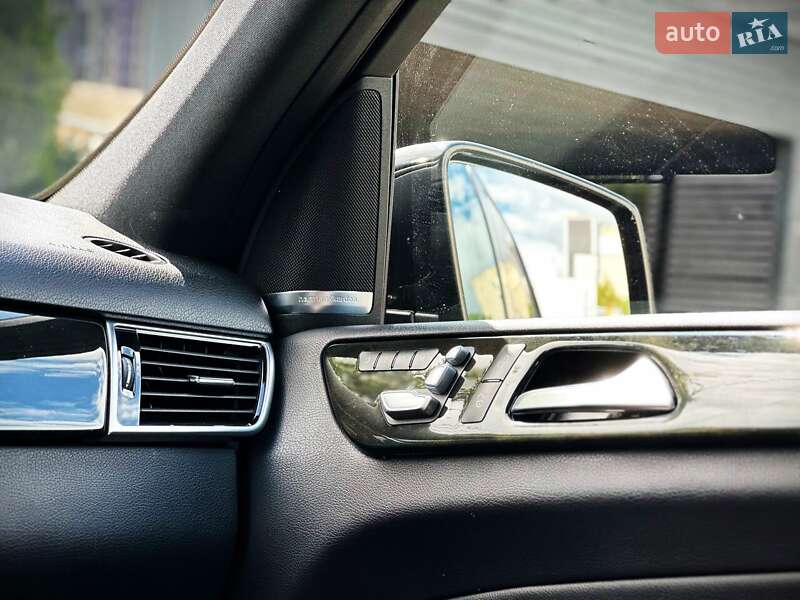 Позашляховик / Кросовер Mercedes-Benz GLE-Class 2016 в Києві