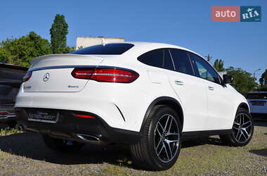 Внедорожник / Кроссовер Mercedes-Benz GLE-Class 2017 в 