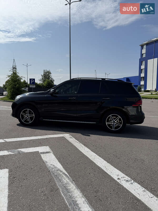 Внедорожник / Кроссовер Mercedes-Benz GLE-Class 2017 в Киеве
