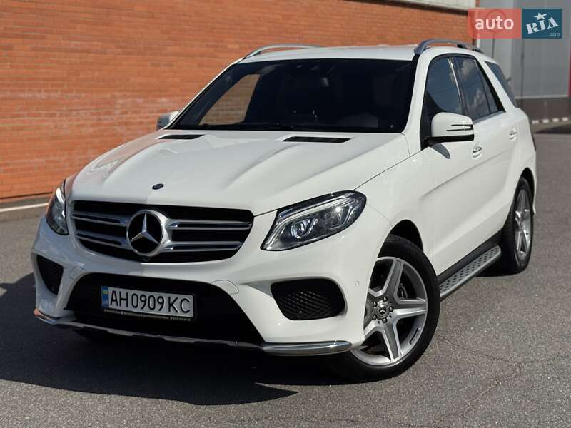Внедорожник / Кроссовер Mercedes-Benz GLE-Class 2016 в Киеве