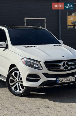 Внедорожник / Кроссовер Mercedes-Benz GLE-Class 2018 в 