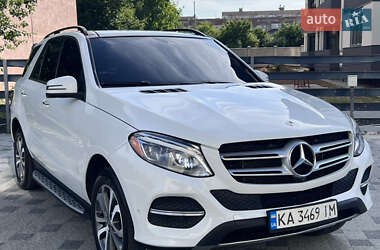 Внедорожник / Кроссовер Mercedes-Benz GLE-Class 2018 в 