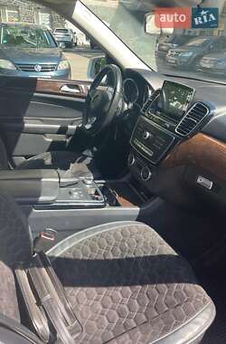 Внедорожник / Кроссовер Mercedes-Benz GLE-Class 2015 в 
