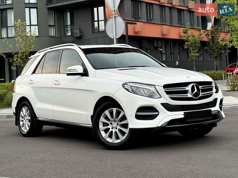 Внедорожник / Кроссовер Mercedes-Benz GLE-Class 2016 в Киеве