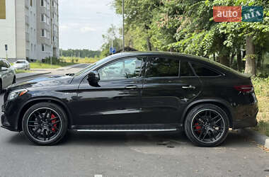 Внедорожник / Кроссовер Mercedes-Benz GLE-Class 2016 в 