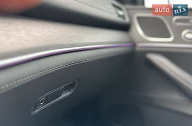 Внедорожник / Кроссовер Mercedes-Benz GLE-Class 2019 в 