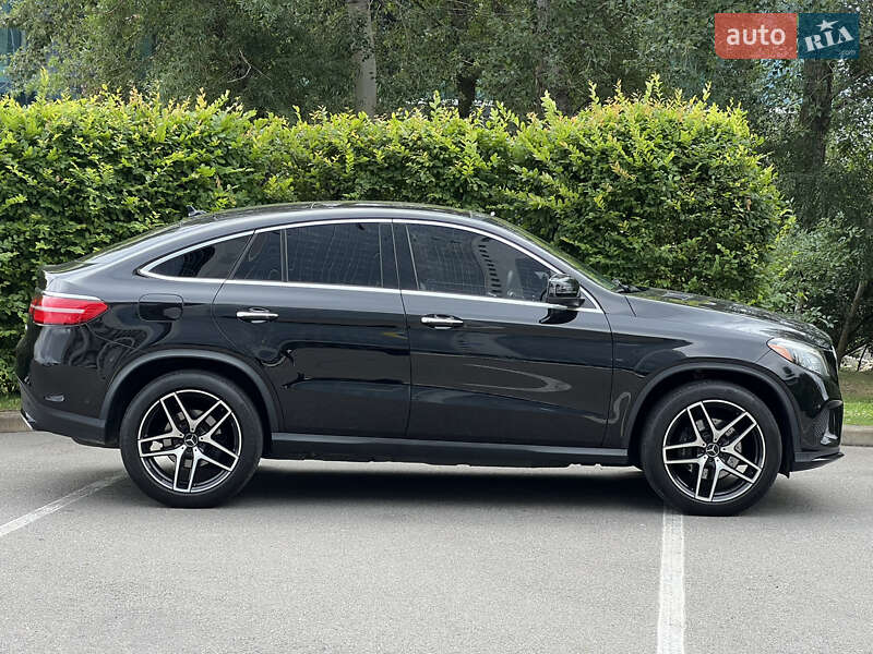 Внедорожник / Кроссовер Mercedes-Benz GLE-Class 2016 в Киеве