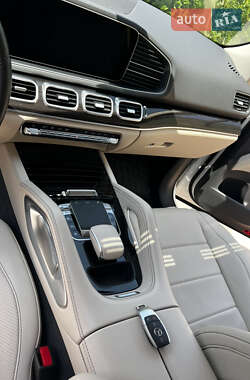 Внедорожник / Кроссовер Mercedes-Benz GLE-Class 2020 в 