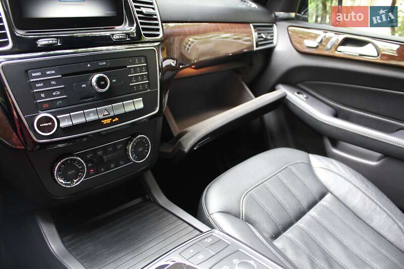 Позашляховик / Кросовер Mercedes-Benz GLE-Class 2017 в Харкові