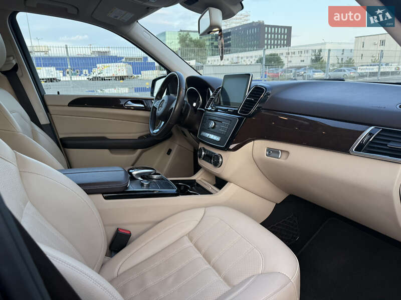 Позашляховик / Кросовер Mercedes-Benz GLE-Class 2015 в Києві