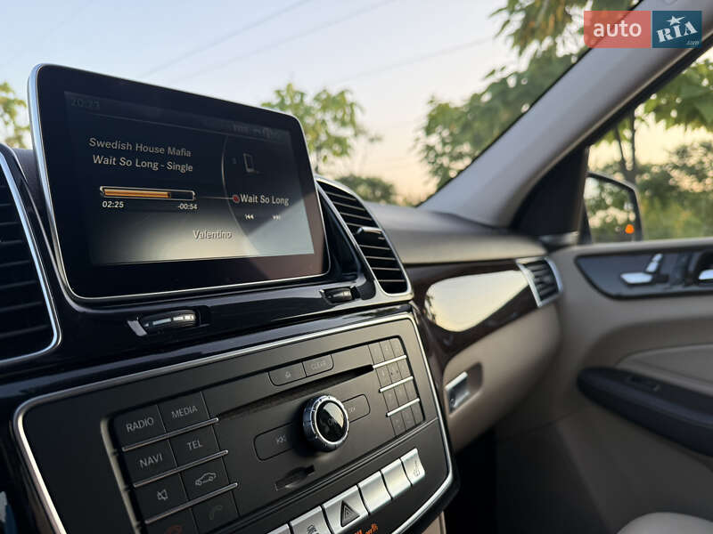 Позашляховик / Кросовер Mercedes-Benz GLE-Class 2015 в Києві