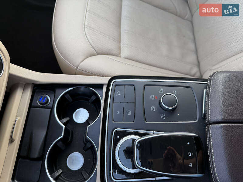 Позашляховик / Кросовер Mercedes-Benz GLE-Class 2015 в Києві