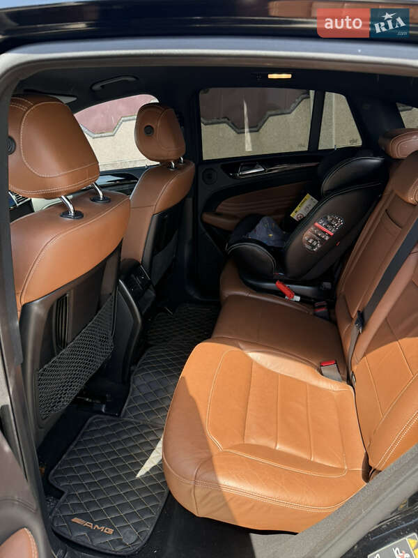 Внедорожник / Кроссовер Mercedes-Benz GLE-Class 2015 в Львове