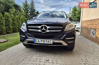 Внедорожник / Кроссовер Mercedes-Benz GLE-Class 2017 в 