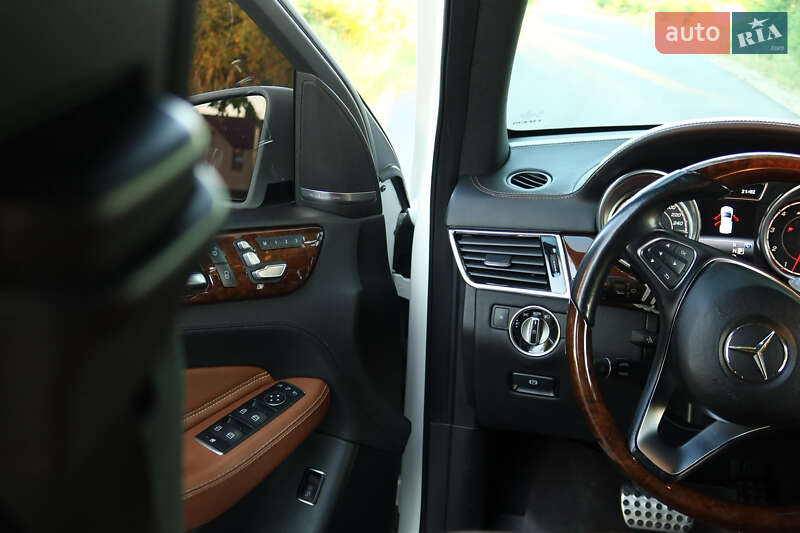 Внедорожник / Кроссовер Mercedes-Benz GLE-Class 2016 в Луцке