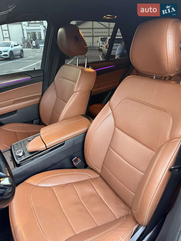 Внедорожник / Кроссовер Mercedes-Benz GLE-Class 2017 в Киеве