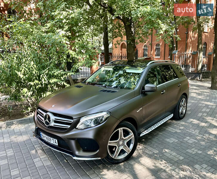 Внедорожник / Кроссовер Mercedes-Benz GLE-Class 2015 в Одессе