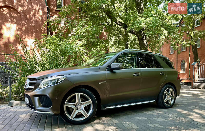 Внедорожник / Кроссовер Mercedes-Benz GLE-Class 2015 в Одессе
