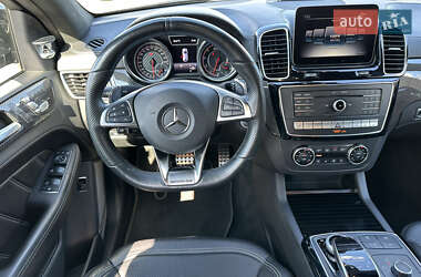 Внедорожник / Кроссовер Mercedes-Benz GLE-Class 2017 в 
