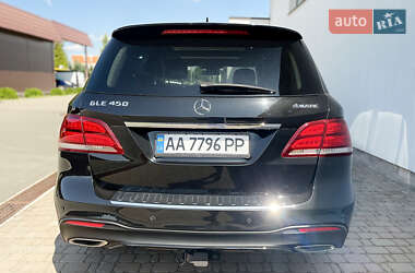 Внедорожник / Кроссовер Mercedes-Benz GLE-Class 2016 в 