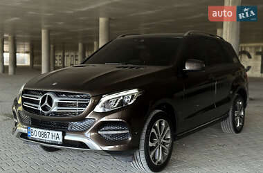 Внедорожник / Кроссовер Mercedes-Benz GLE-Class 2016 в 