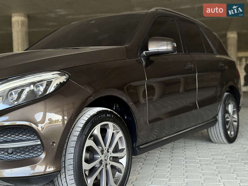 Внедорожник / Кроссовер Mercedes-Benz GLE-Class 2016 в Тернополе