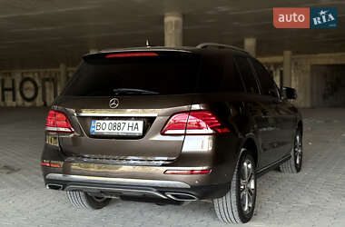 Внедорожник / Кроссовер Mercedes-Benz GLE-Class 2016 в 