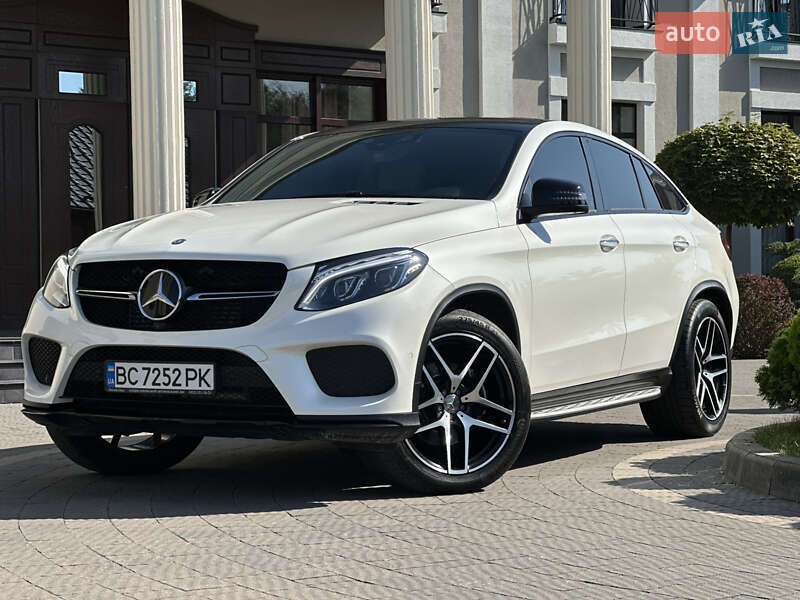 Внедорожник / Кроссовер Mercedes-Benz GLE-Class 2015 в 