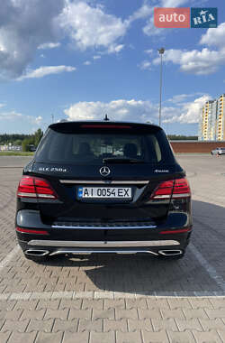 Внедорожник / Кроссовер Mercedes-Benz GLE-Class 2015 в 
