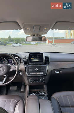 Внедорожник / Кроссовер Mercedes-Benz GLE-Class 2015 в 