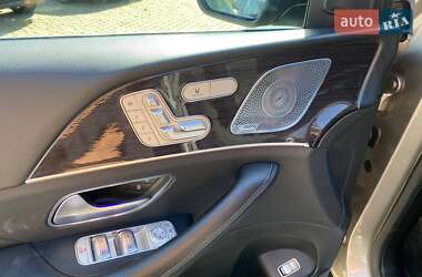 Внедорожник / Кроссовер Mercedes-Benz GLE-Class 2019 в 