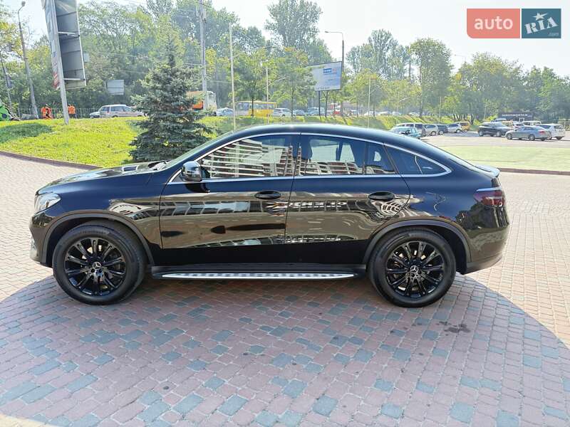 Внедорожник / Кроссовер Mercedes-Benz GLE-Class 2016 в Ивано-Франковске